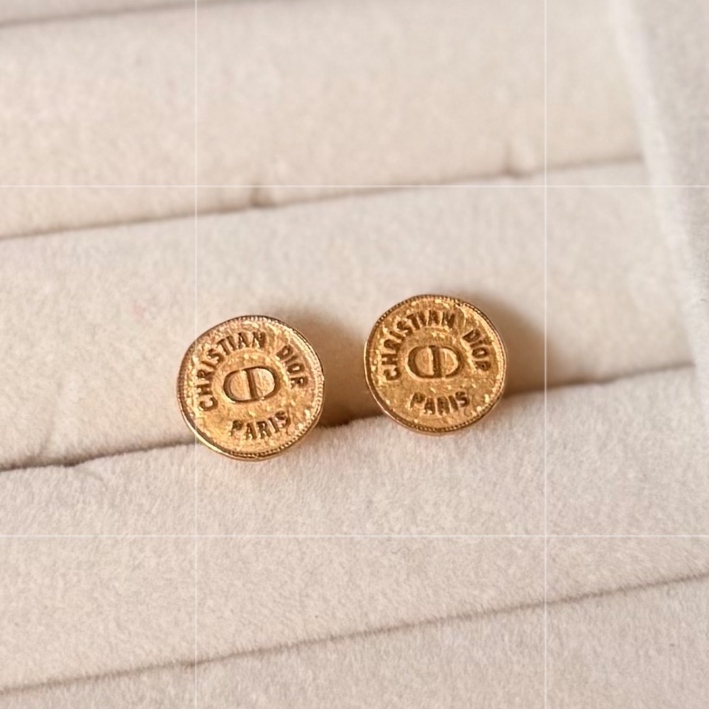 Vintage Christian Dior Paris CD Logo Gold Stud Earrings - Picture 4 of 7